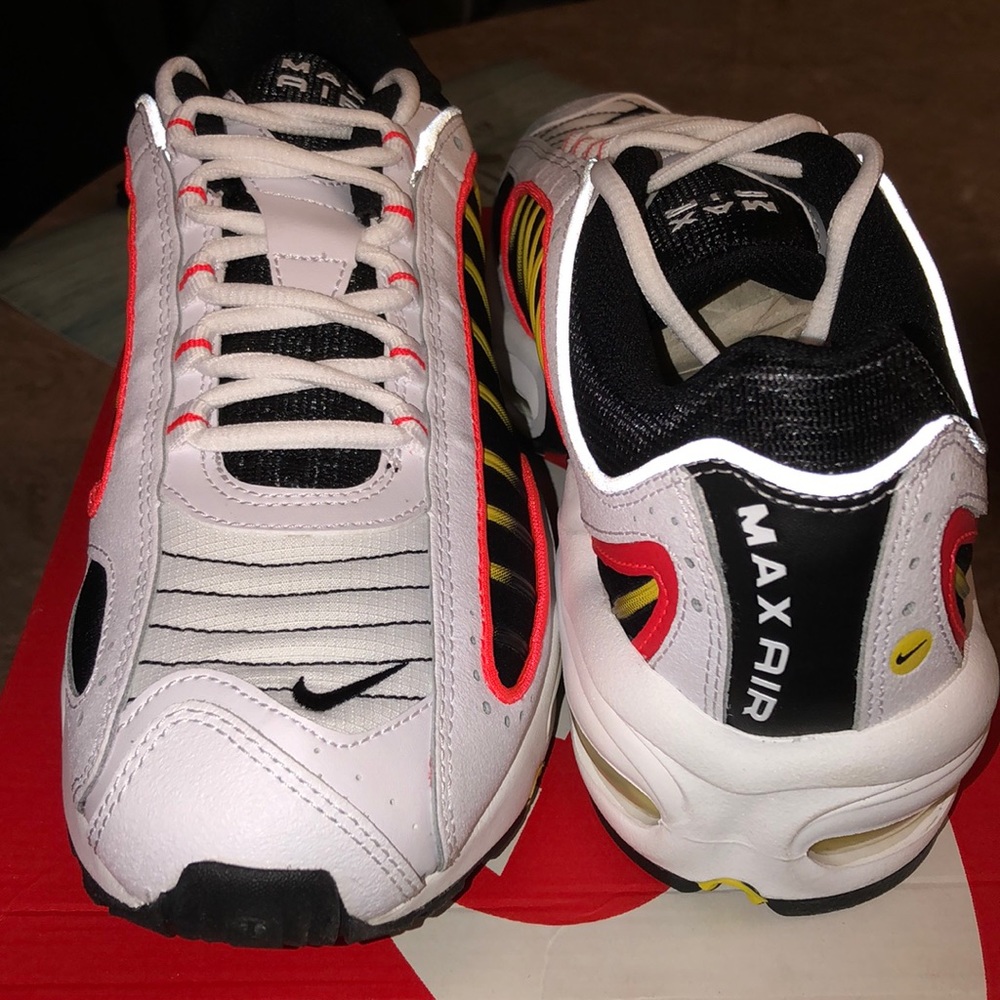 Air Max Tailwind IV